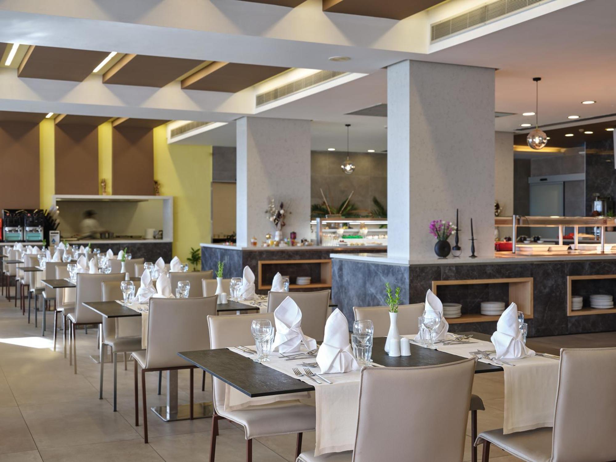 Atlantica Mikri Poli Crete Hotel Makry Gialos  Exterior photo